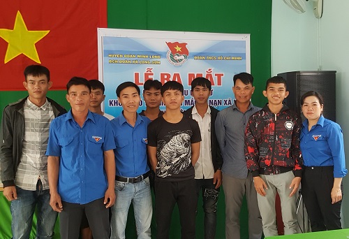 Đoàn xã Long Sơn ra mắt mô hình “Khu dân cư không có thanh thiếu niên mắc tệ nạn xã hội” tại thôn Yên Ngựa