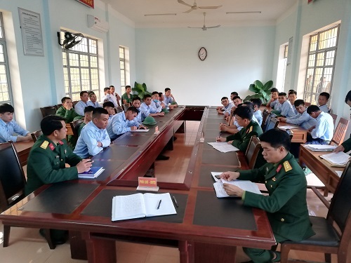 Ban CHQS huyện Minh Long đón quân nhân hoàn thành NVQS, xuất ngũ trở về địa phương năm 2021