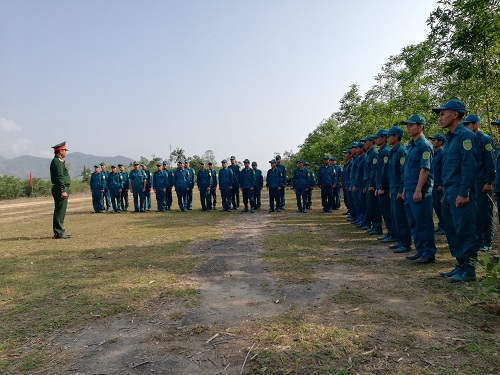 Ban CHQS huyện Minh Long tổ chức huấn luyện Dân quân tự vệ (DQTV) năm thứ nhất năm 2021