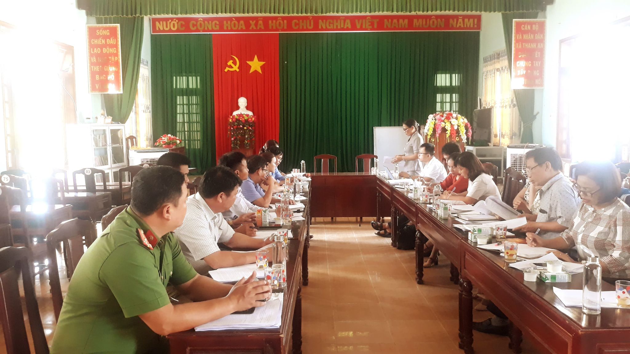Thường trực HĐND huyện: giám sát công tác chuẩn bị bầu cử đại biểu Quốc hội khóa XV và đại biểu HĐND các cấp nhiệm kỳ 2021-2026 tại xã Long Môn và Thanh An.