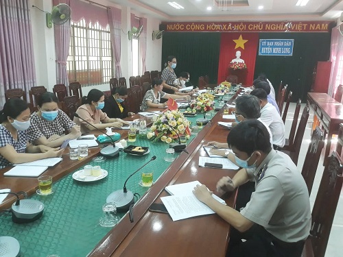Thường trực HĐND huyện tổ chức phiên họp thường kỳ tháng 8