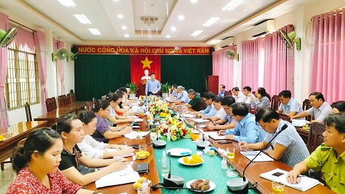 UBND huyện tổ chức hội nghị họp trực báo tháng 7/2022