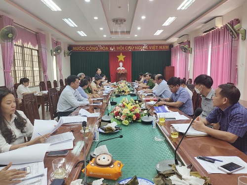 Đoàn kiểm tra Sở y tế tỉnh kiểm tra vệ sinh an toàn thực phẩm Tết trung thu năm 2022 tại Minh Long