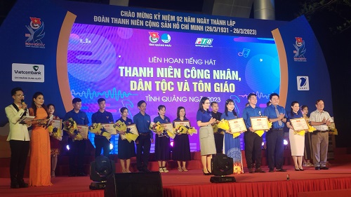 Huyện Đoàn: tham gia Liên hoan Tiếng hát thanh niên công nhân, dân tộc và tôn giáo tỉnh Quảng Ngãi năm 2023