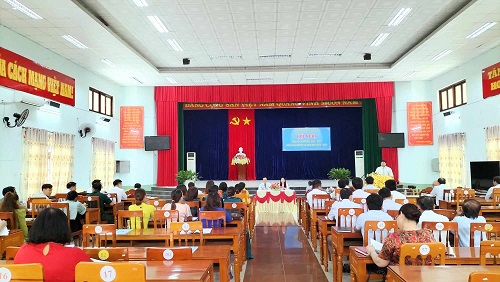 UBND huyện Minh Long triển khai nhiệm vụ năm học 2023-2024.