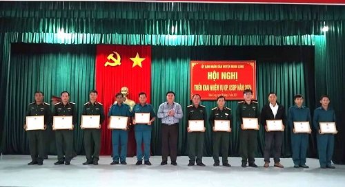 UBND huyện Minh Long tổ chức Hội nghị triển khai nhiệm vụ Quốc phòng - Quân sự năm 2024