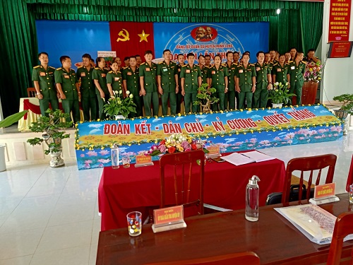 Đảng bộ Quân sự tổ chức Đại hội điểm cấp huyện.