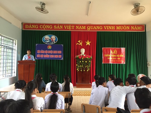 Liên đội trường THCS Long Mai, tổ chức Lễ trưởng thành cho đội viên