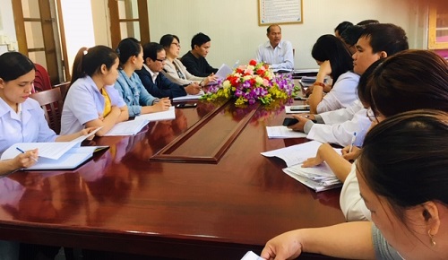 Trung tâm Y tế huyện Minh Long tăng cường trao đổi chuyên môn về Dược Lâm sàng