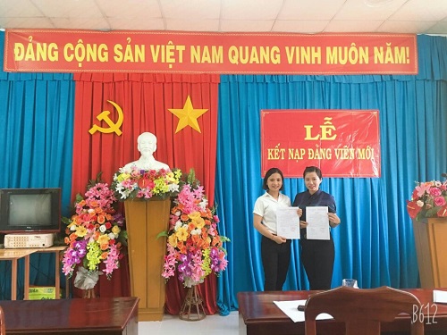 Đảng bộ Minh Long: Chú trọng đến công tác phát triển Đảng viên mới