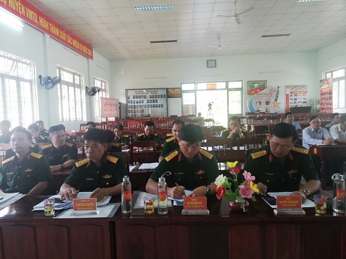 Uỷ ban Nhân dân huyện Minh Long tổ chức Hội nghị Tổng kết công tác tuyển quân, công tác Giáo dục QPAN, công tác Phòng không nhân dân