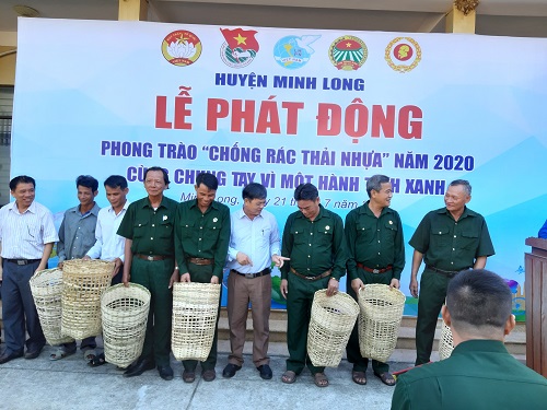 Minh Long: Tổ chức Lễ phát động phong trào “Chống rác thải nhựa” năm 2020.