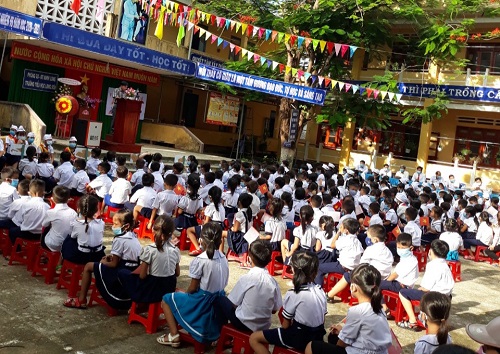 Ngành giáo dục huyện Minh Long đẩy mạnh tuyên truyền cho học sinh về công tác đảm bảo an toàn giao thông từ đầu năm học.