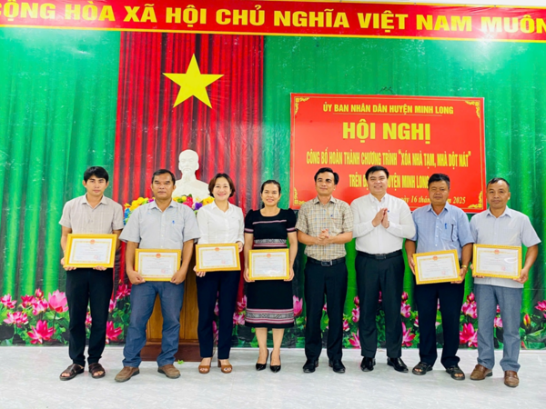 Huyện Minh Long hoàn thành Chương trình “xóa nhà tạm, nhà dột nát”